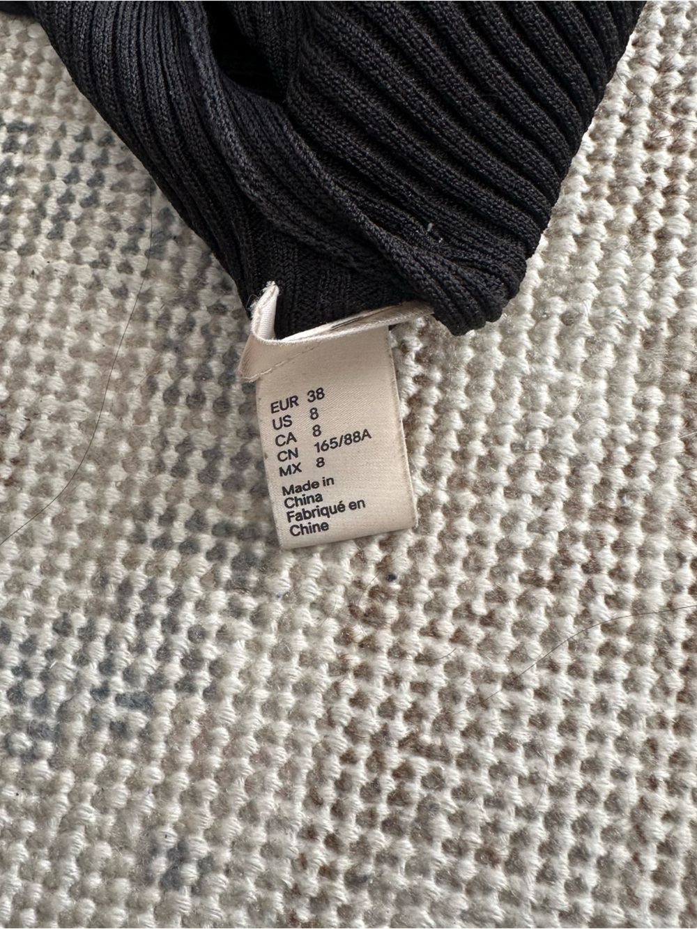 H&M Ribbed Tank Top - Picture 3 of 4